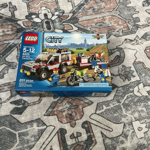 LEGO CITY: Dirt Bike Transporter (4433) Retired Sealed New - Picture 8 of 8